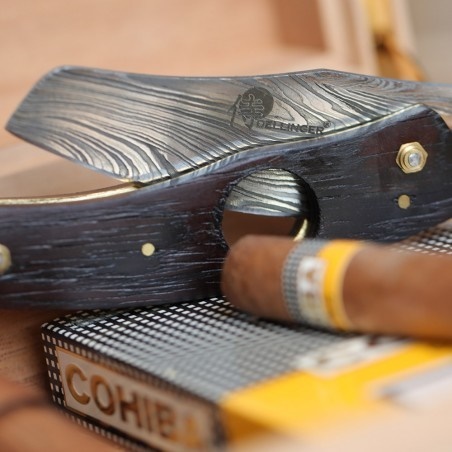 DELLINGER Cigar Cutter II zavírací damaškový nůž s ořezávačem doutníků 